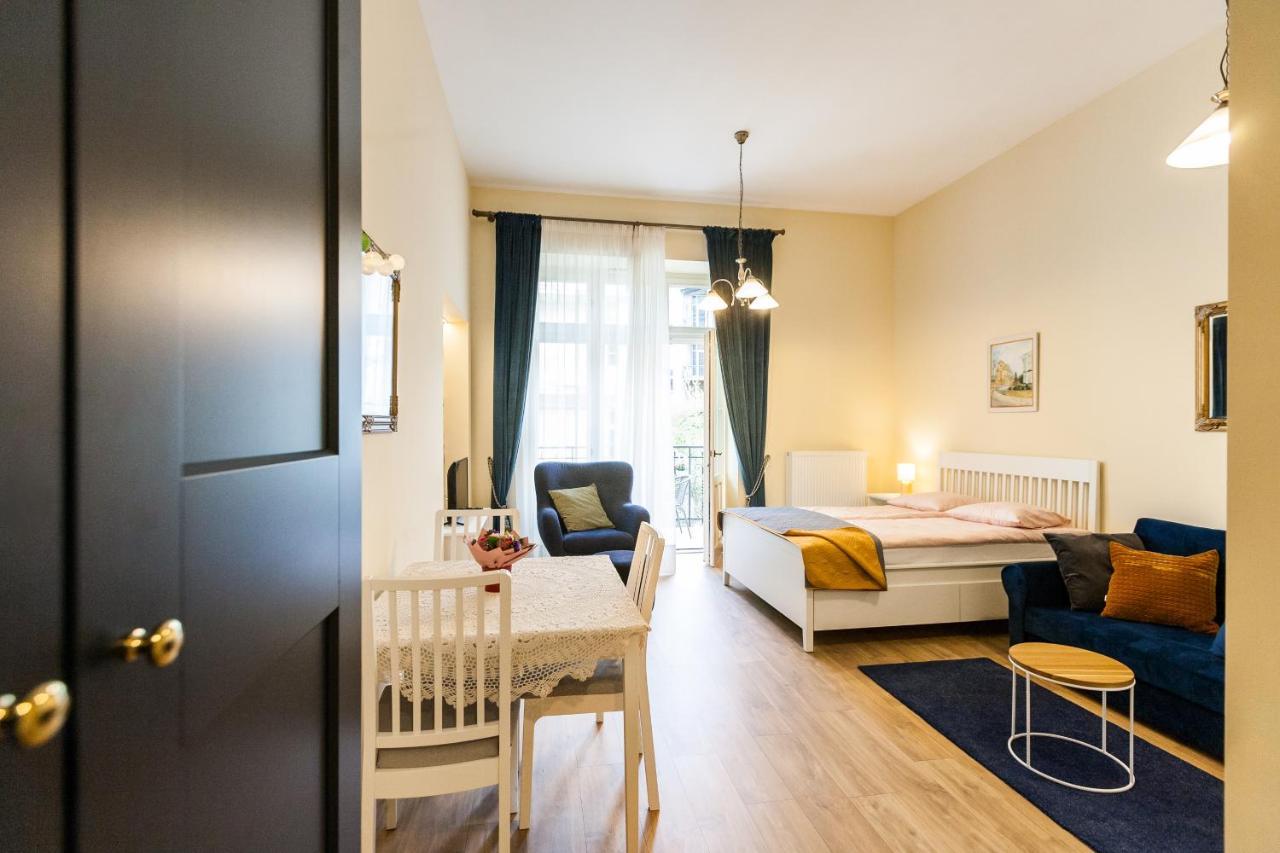 Vintage Sebastiana Apartment كراكوفيا المظهر الخارجي الصورة